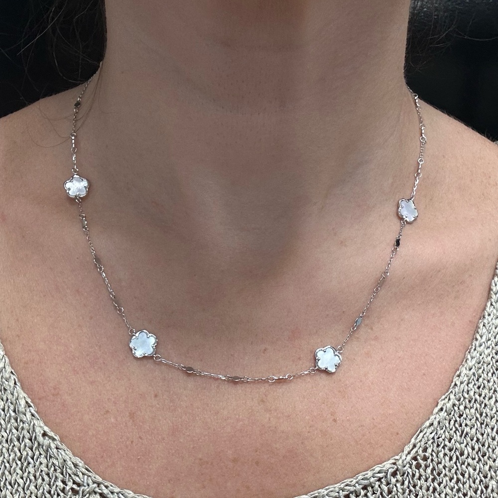 Suzy Levian Sterling Silver Flower Shape Mother of Pearl Station Necklace NWT